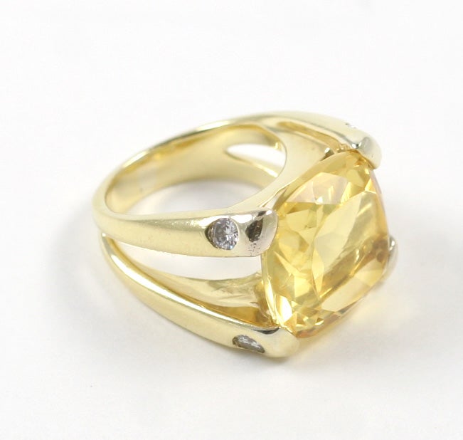 Contemporary 18kt  15mm Cushion Citrine and diamond Cushion RIng For Sale