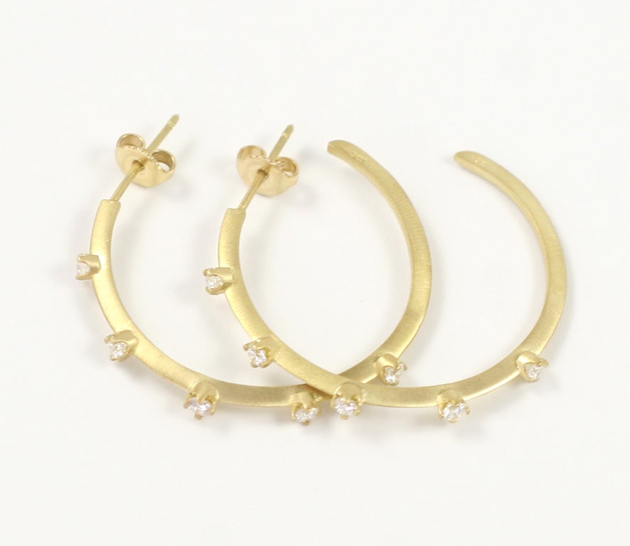 18K Yellow Gold & Diamond Hoop Earrings For Sale 1