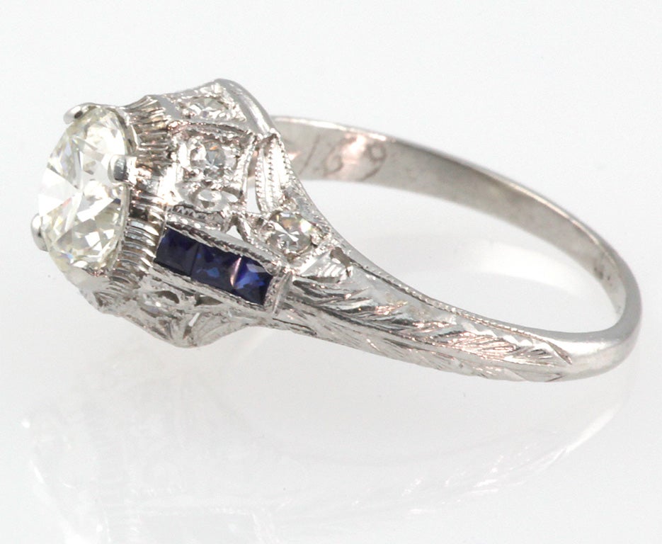 Art Deco Diamond and Sapphire ring. 4