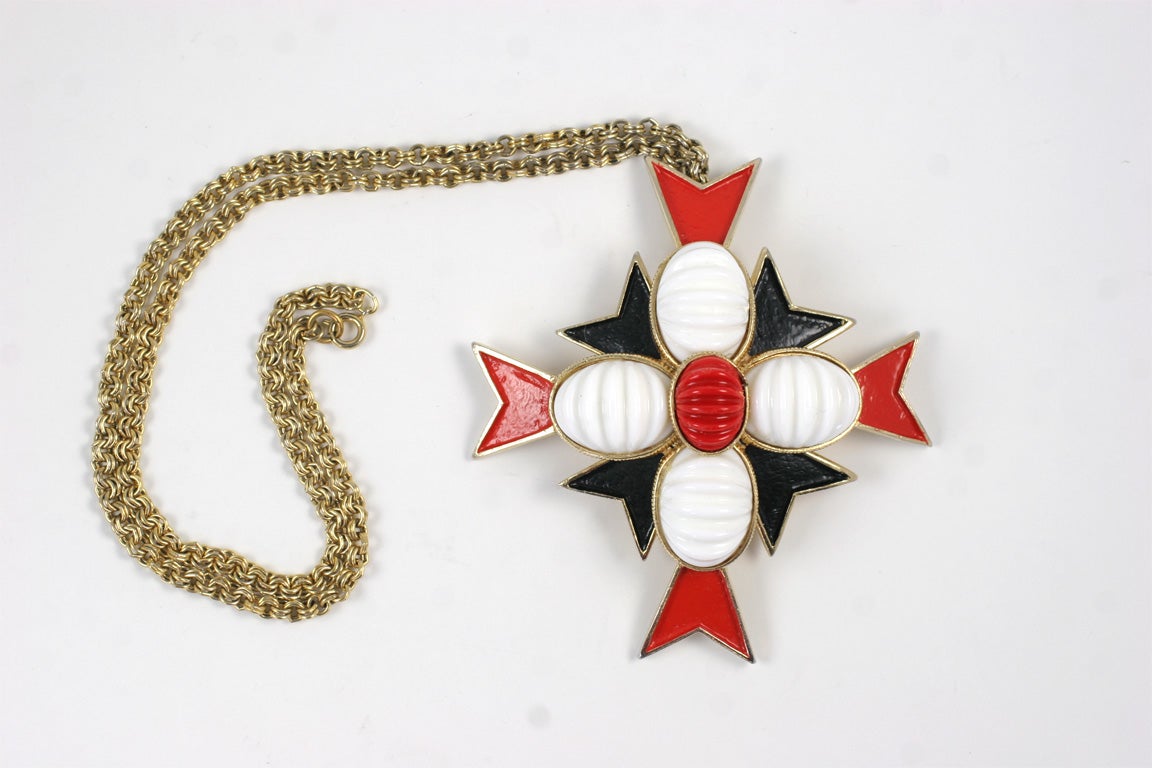 Castlecliff Maltese Cross Necklace, Costume Jewelry 3