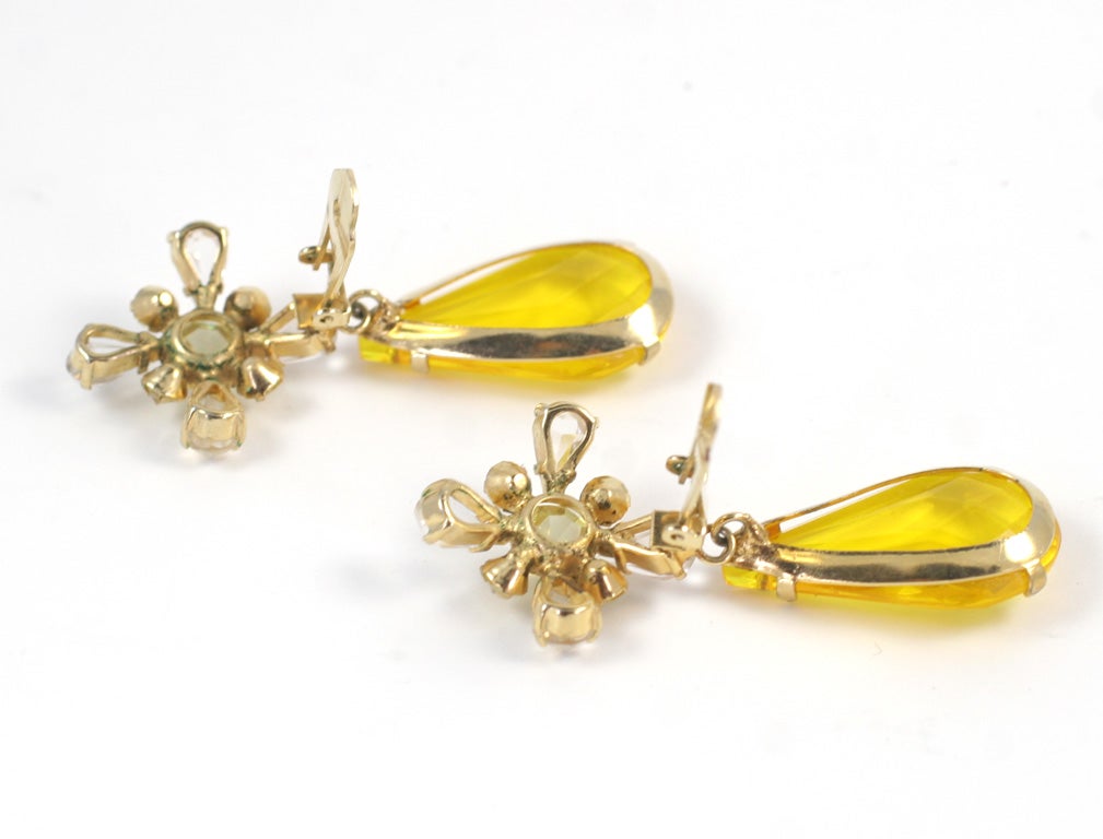 Boucles d'oreilles pendantes citron, bijouterie de costume en vente 2