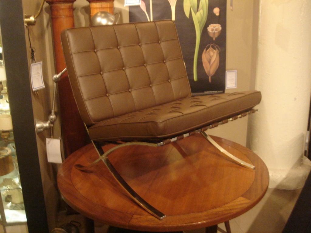 Pair of Vintage Knoll Barcelona Chairs in New Brown Leather at 1stDibs
