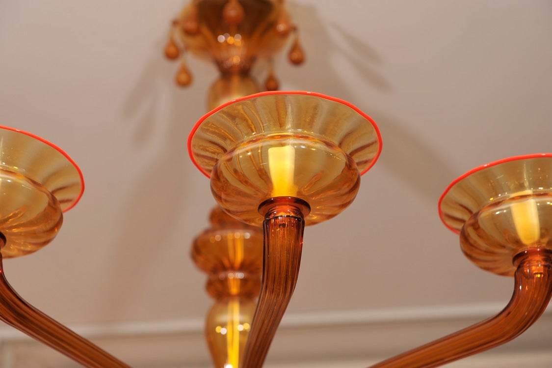 Murano Glass Chandelier In Excellent Condition For Sale In New York, NY