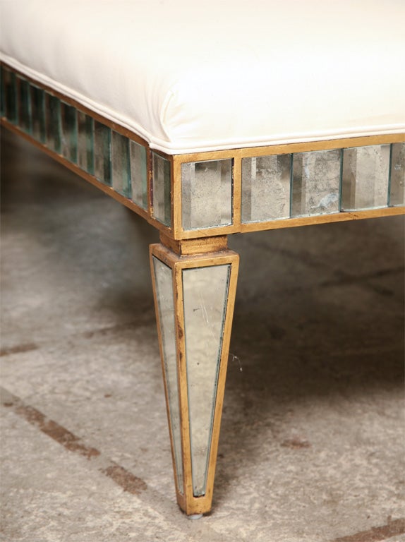 Giltwood Mirror Bench In Excellent Condition For Sale In West Palm Beach, FL