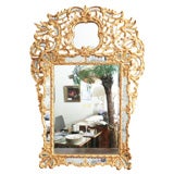Very Elegant 18th Century Venetian Gilt Wood Mirror