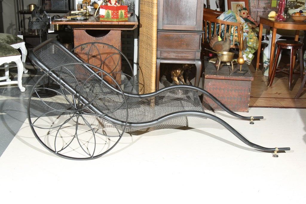 Mid-20th Century Vintage Russel Woodard Chaise 'Rickshaw' with Canopy (not shown)