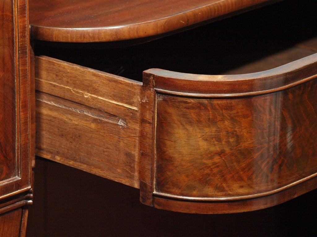 19th Century English Georgian Classical Mahogany Sideboard For Sale