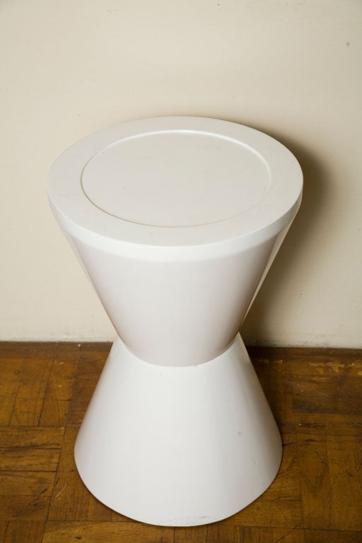 Pair White Lacquer Round Side Tables