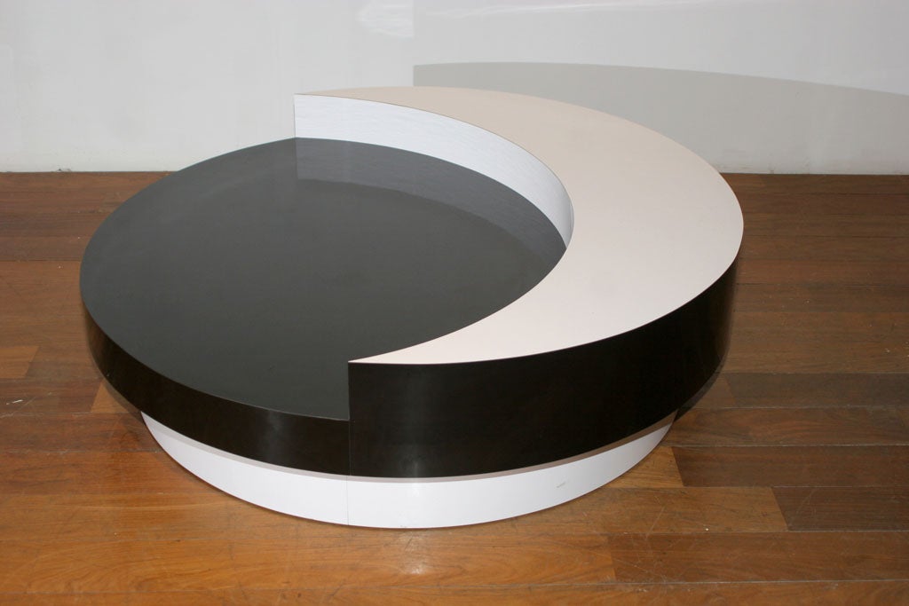 Late 20th Century Revolving Coffee Table, for Mario Sabet