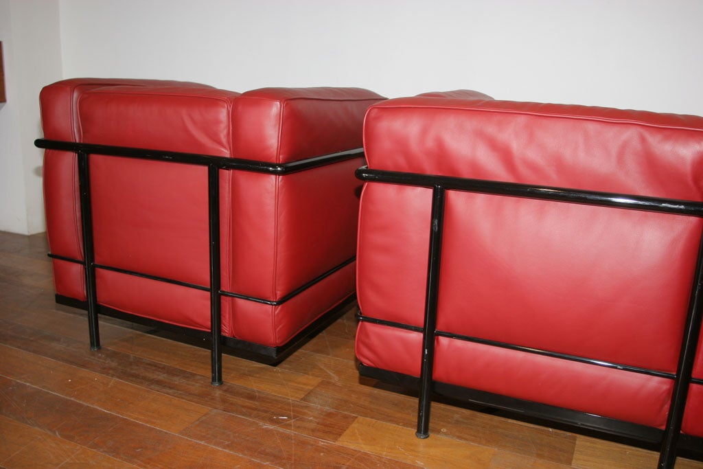 Cassina, Le Corbusier LC2 Sofa & Chair in Red Leather, c.70's 4