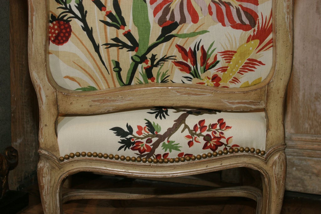 A Provencial Louis XV Style Carved and Painted Chaise 4