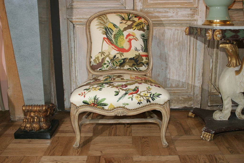 French A Provencial Louis XV Style Carved and Painted Chaise