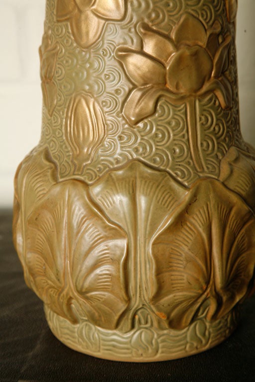 French Art Nouveau Vase In Excellent Condition For Sale In Los Angeles, CA