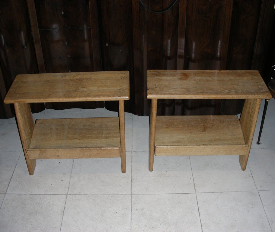 Rare 1950s pair of nightstands in solid oak by Guillerme et Chambron for Votre Maison.