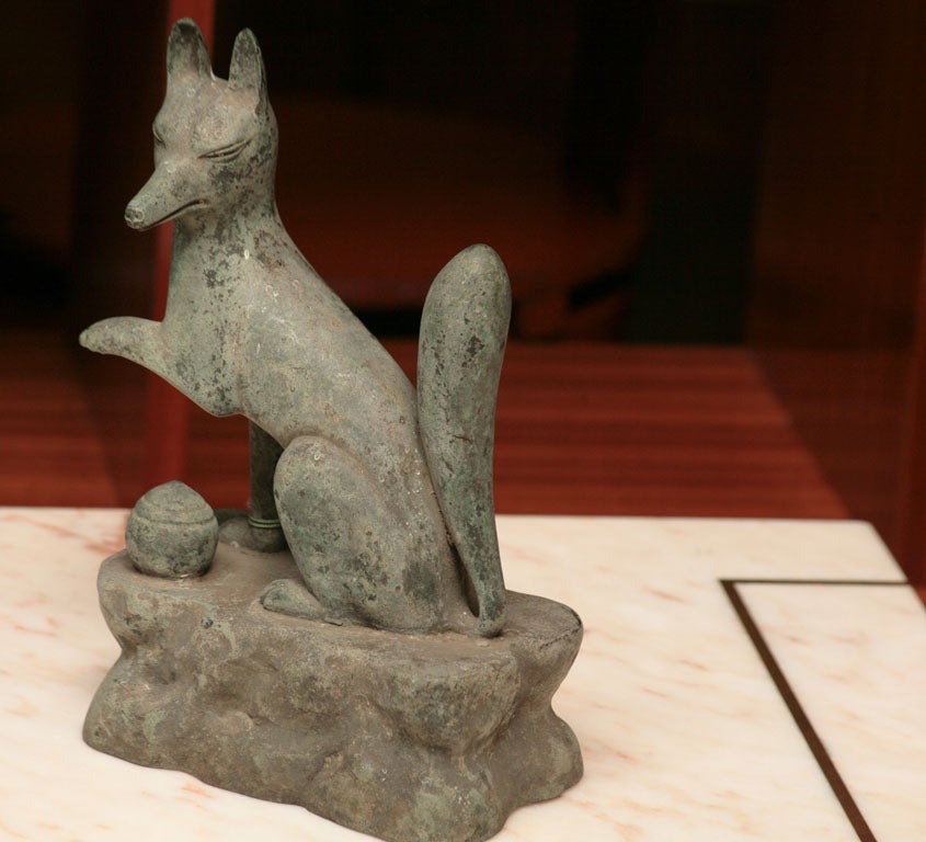 Japanese bronze fox ( Inari) a guardian figure. In Excellent Condition In Hudson, NY