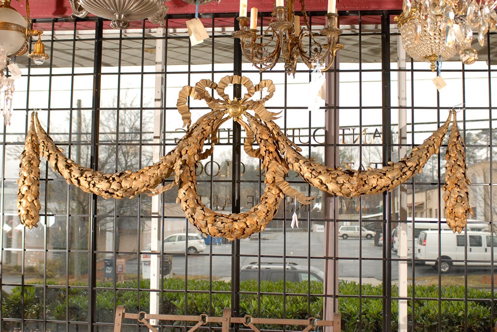Iron wreath and garland For Sale 3