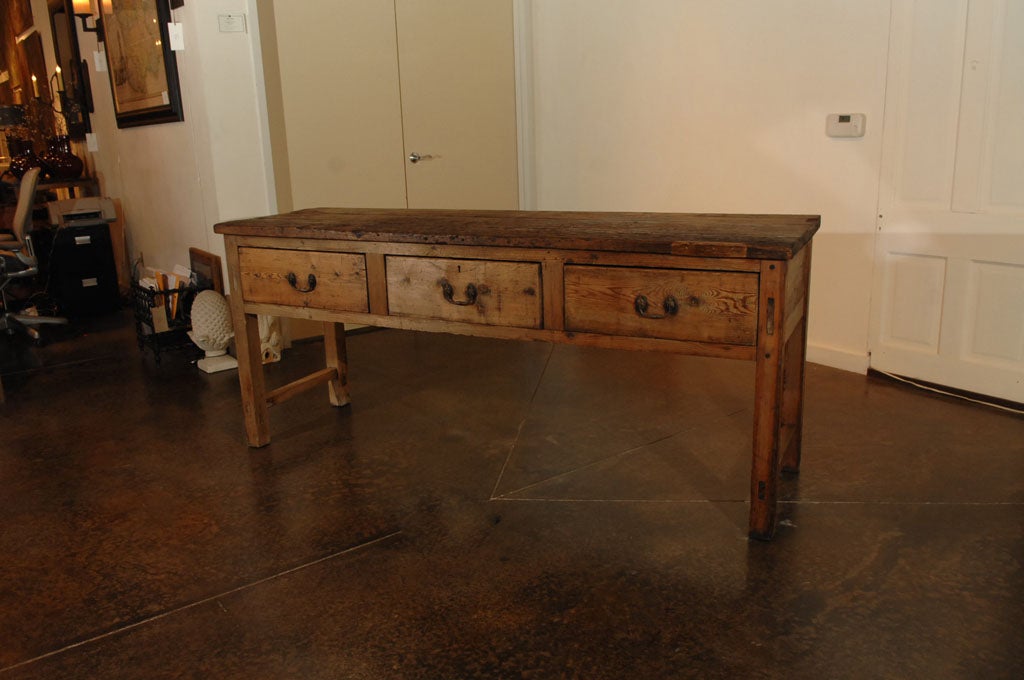 Antique Server