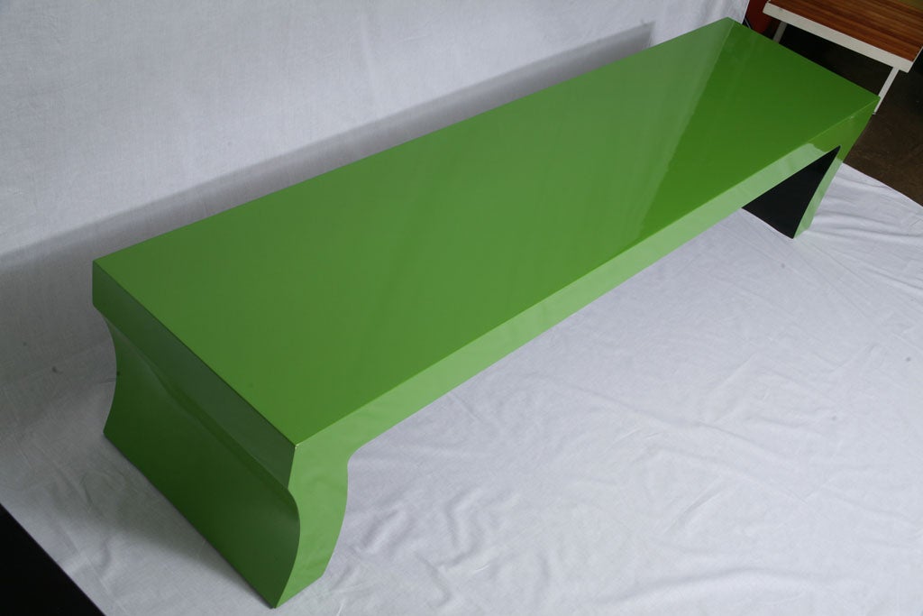 Long and Sleek Two-Tone Bench, Dorothy Draper style 2