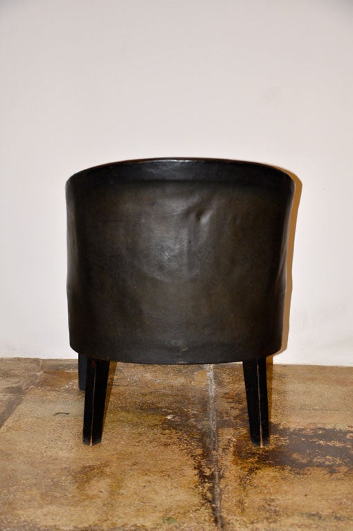 Pair of Rounded Leather Side Chairs 1