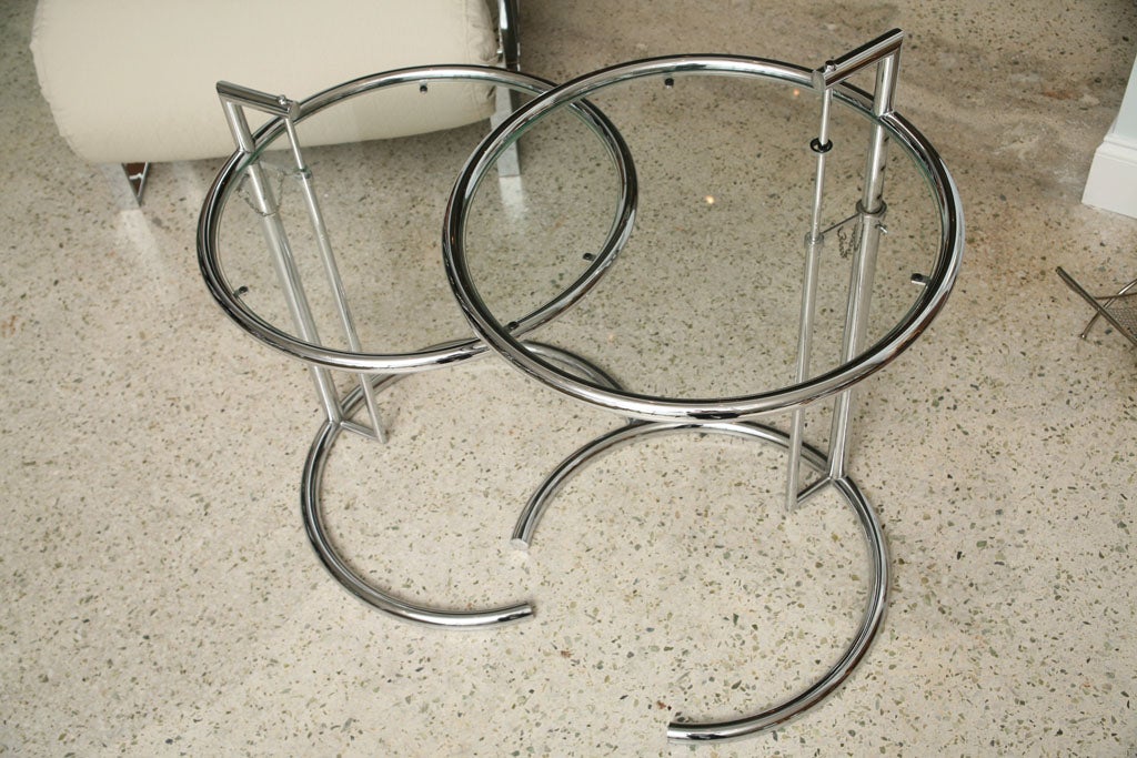A Pair of Eileen Gray Polished Chrome and Glass Tables For Sale 6