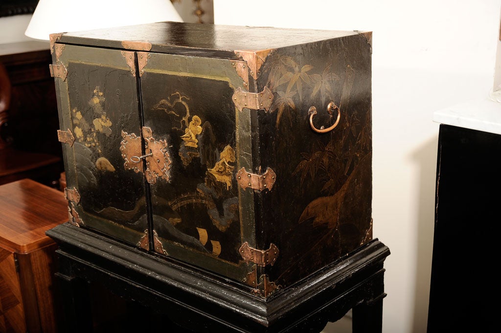 Chinese Mid-19th Century Chinoiserie Black Lacquer Cabinet For Sale