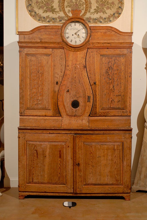 Clockskap (Clock Cupboard) from Sweden