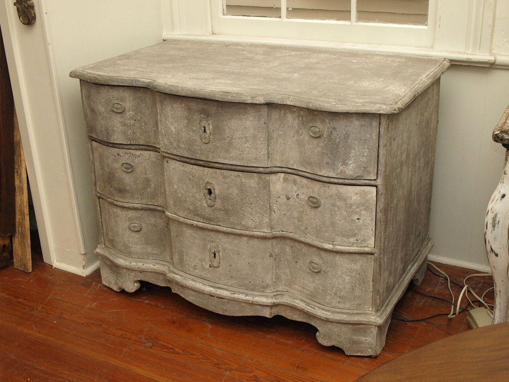 French 19th Century Painted Danish Serpentine Commode For Sale