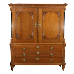 Used Large Dutch Linen Press