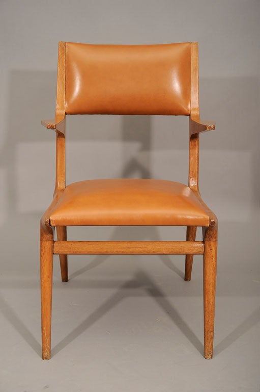 Modern A rare leather arm chair by Carlo de Carli For Sale