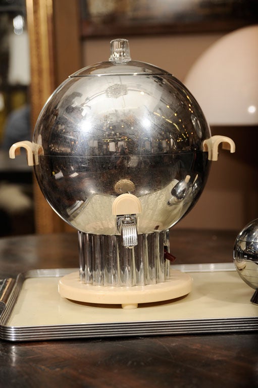 This Art Deco set is the Chase 