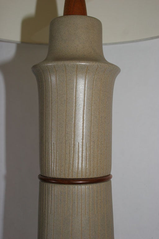 Mid-20th Century Pair of Ceramic Lamps