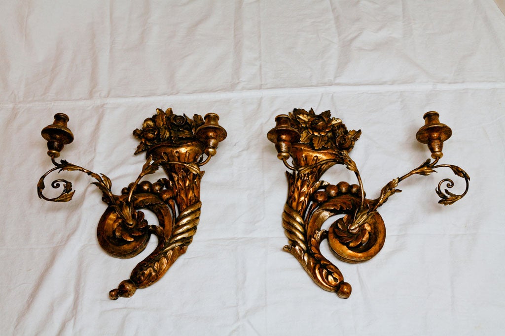 Pair of Italian Sconces For Sale 3