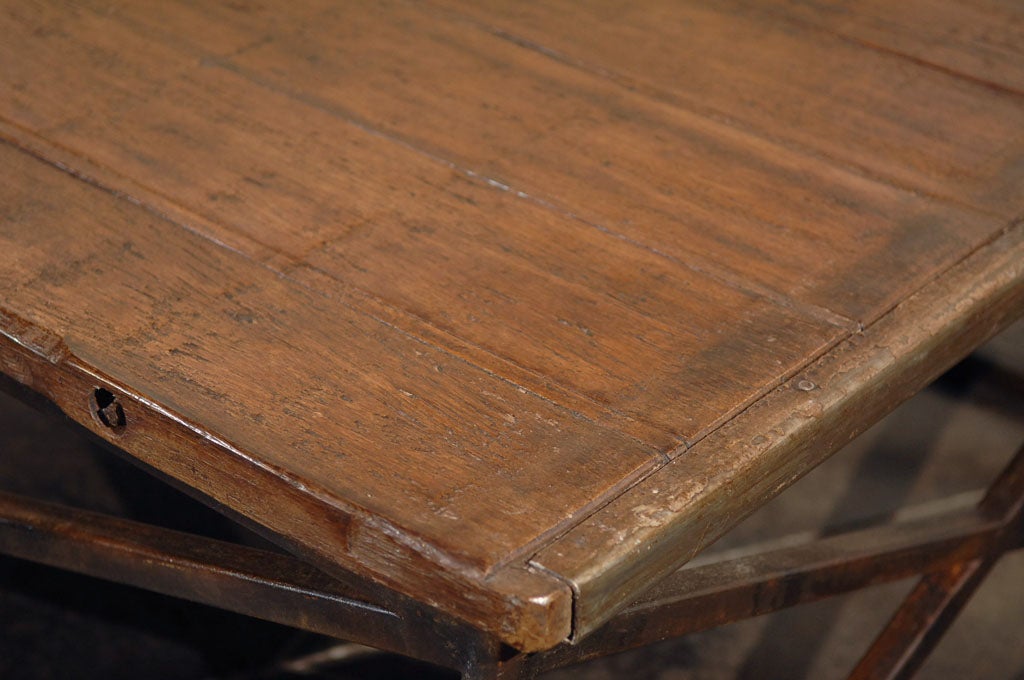 Antique Pallet Top Coffee Table 1