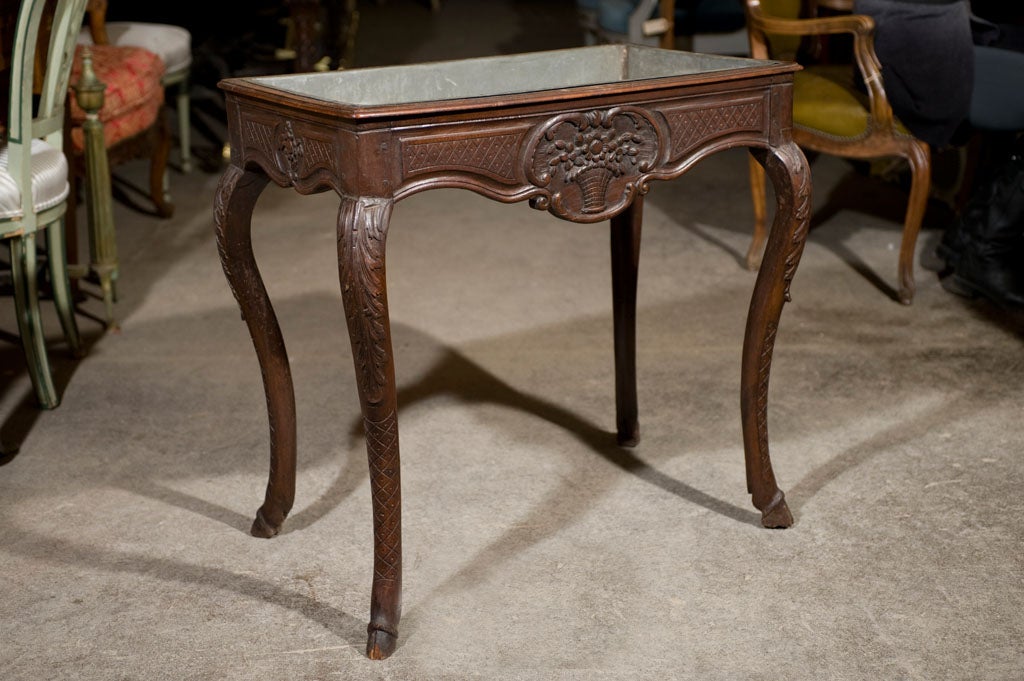 Unusual Table Form Jardiniere
