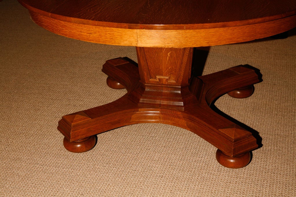 An Oak Pedestal Table
