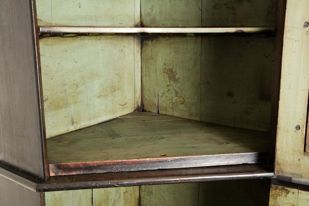 19th Century English Corner Cupboard with Faux Front Panel Door For Sale 1