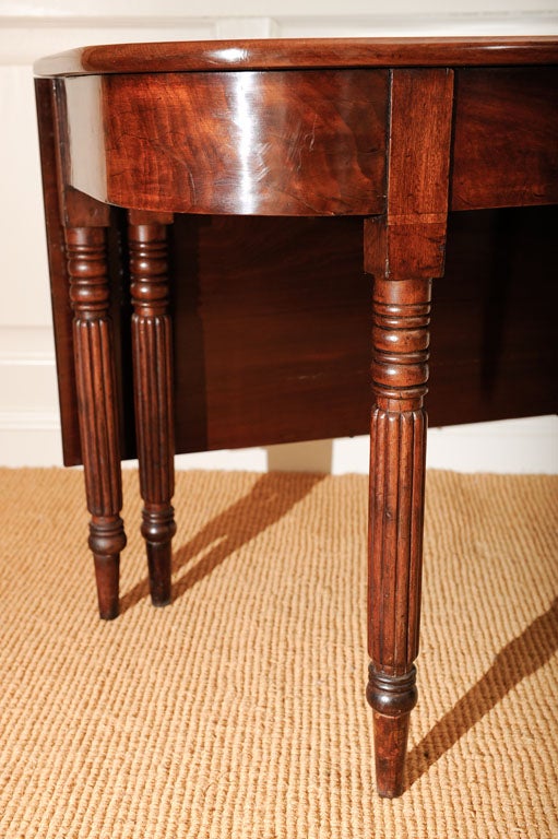 Federal Two Part Mahogany Banquet Table/Consoles For Sale at 1stDibs