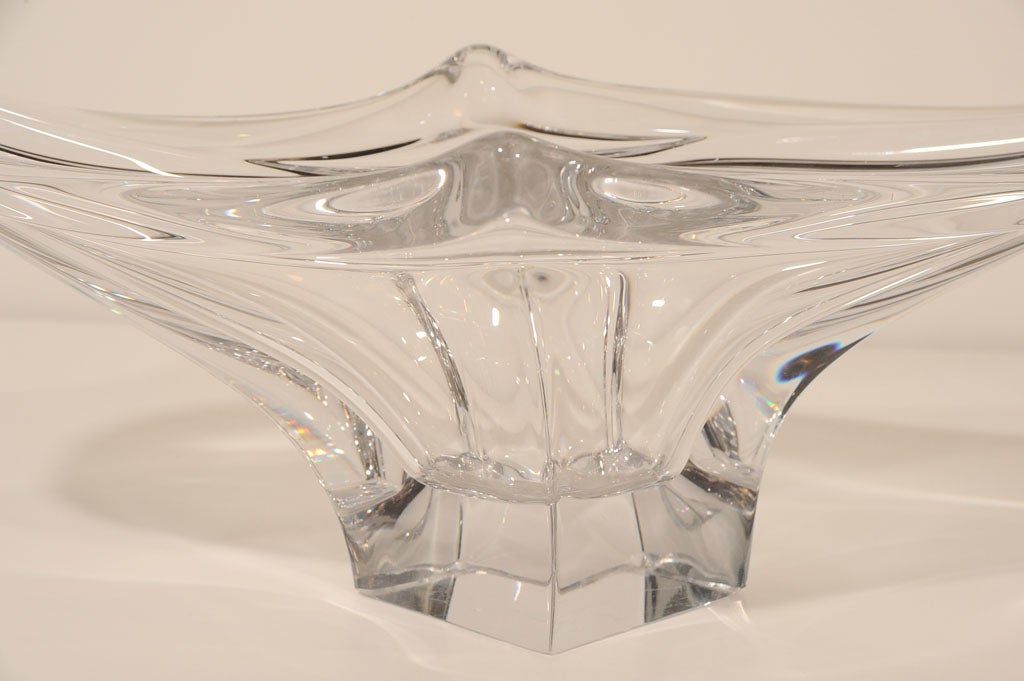 Modernist Crystal Bowl with Stylized Arabian Lamp Design