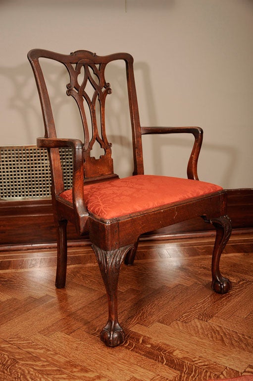 A Fine Set of Seven Chippendale Mahogany Chairs For Sale 2