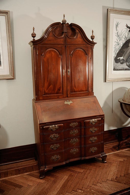 A Rare Diminutive Chippendale Block Front Desk and Bookcase For Sale 4