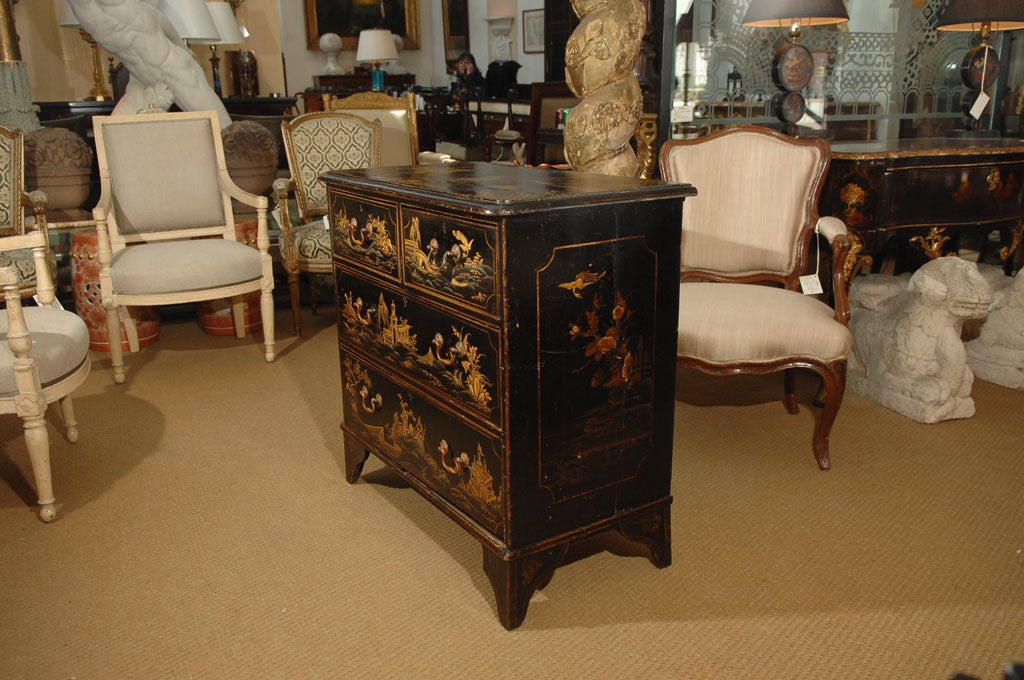 Japanned Chest of Drawers 4