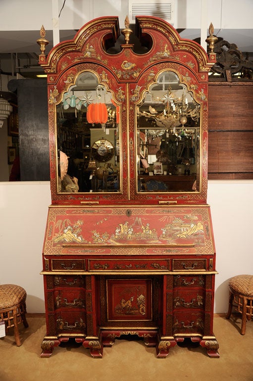 Early 20th Century English Chinoiserie Secretaire 7