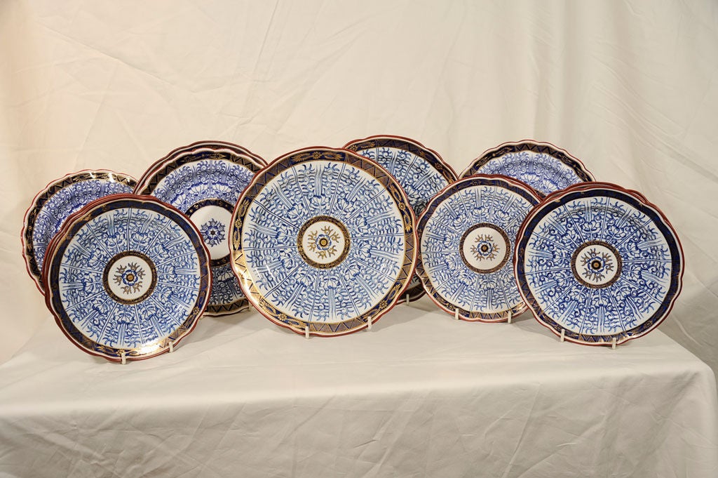 A group of 10 18th century Blue and White dinner plates and 10 dessert plates in the Flight Worcester 