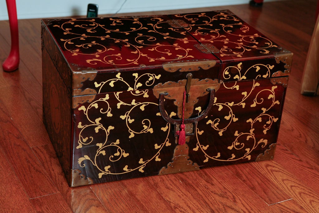 Japanese Black  lacquer garment box with gold vine design