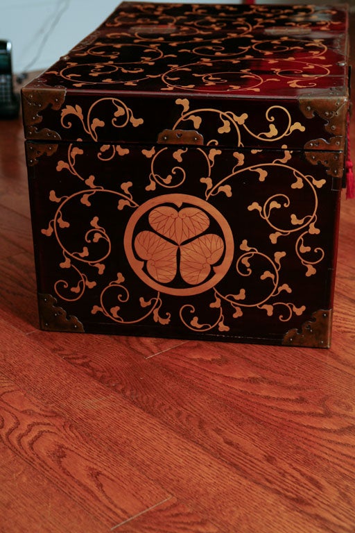 Lacquer Black  lacquer garment box with gold vine design