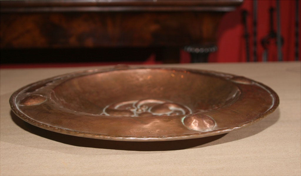20th Century English Arts and Crafts Hammered Copper Charger
