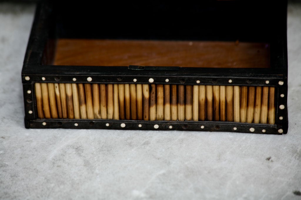 A rectangular Anglo-Indian Porcupine Quill box 2