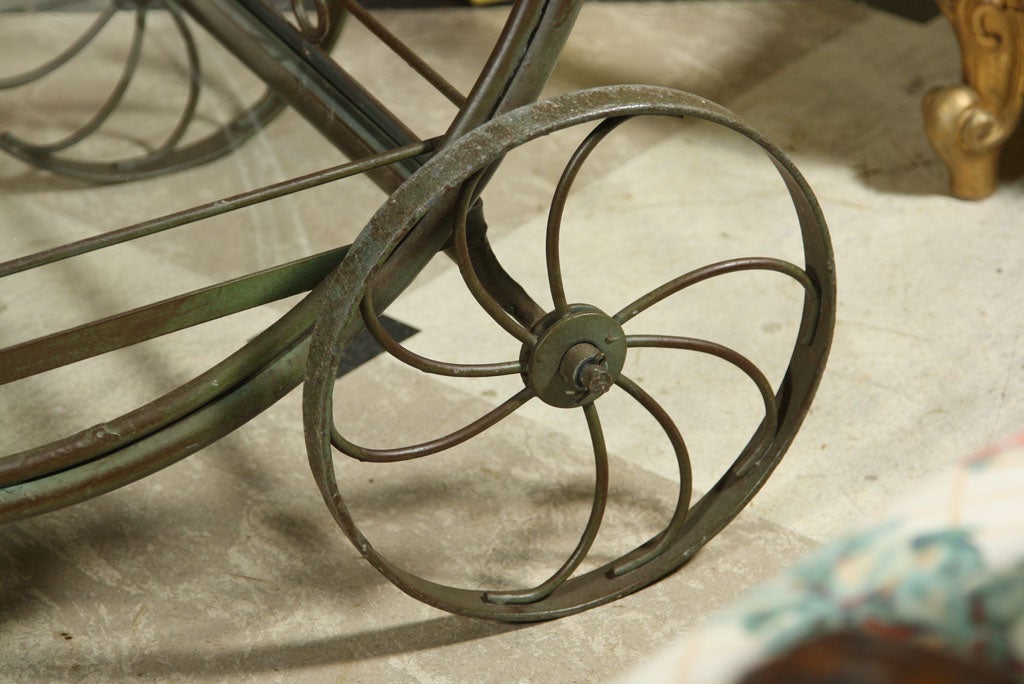 Ivy Pattern Bar Cart 1