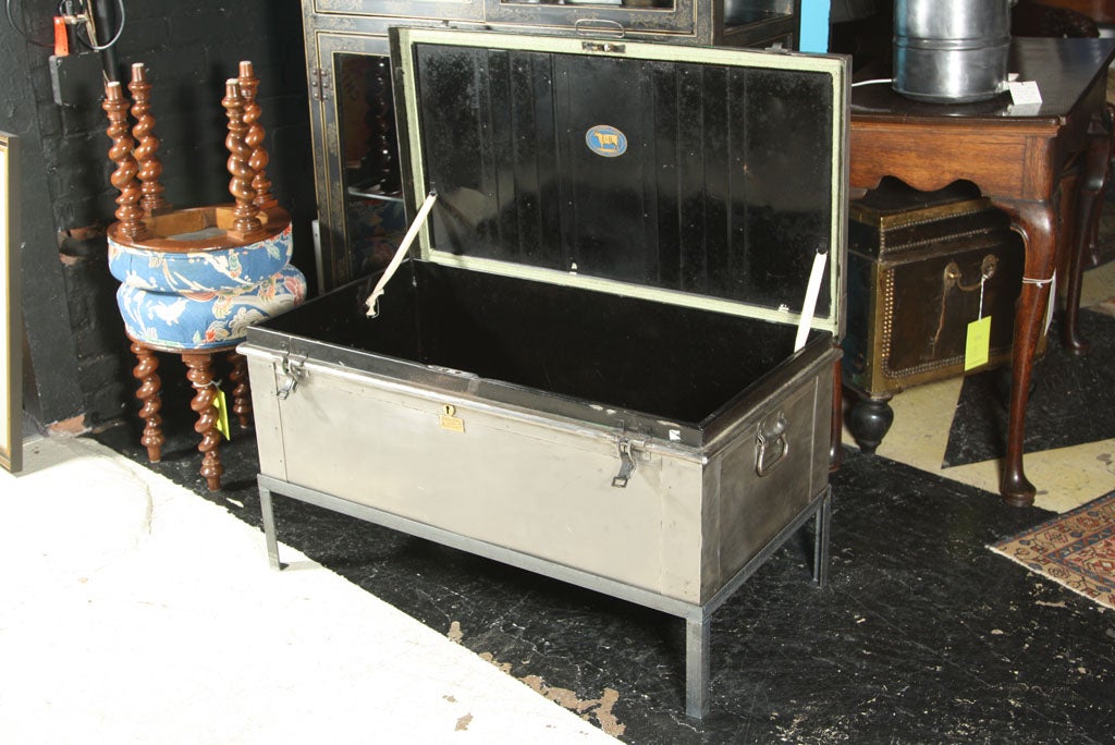 Steel Trunk on Stand 1