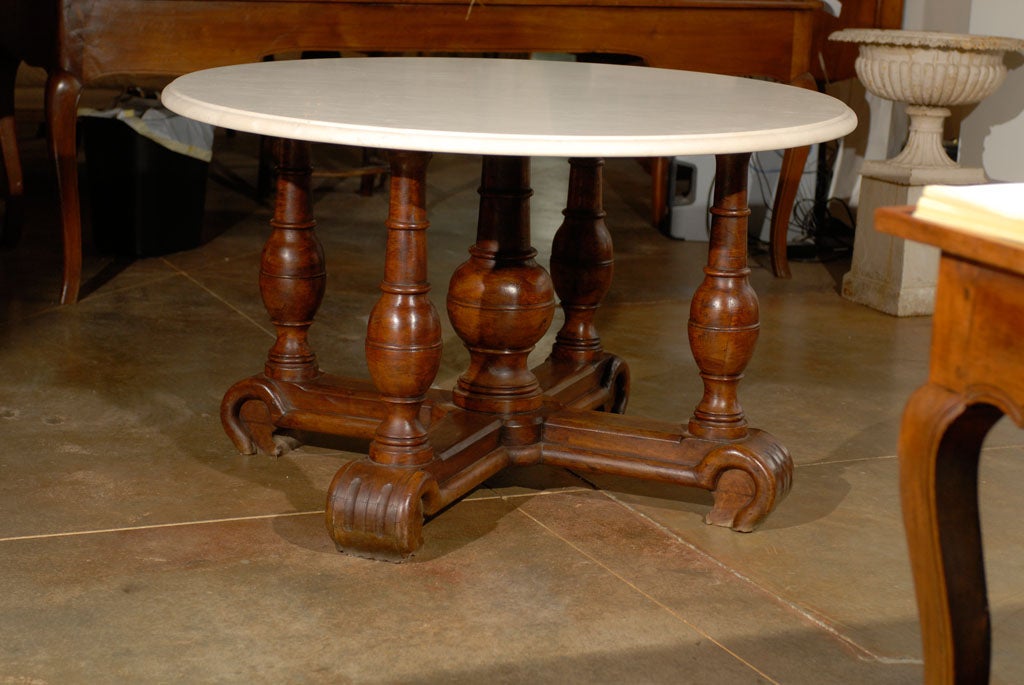 17th Century Louis XIII Walnut Center Table with Crema Marfil Beige Marble Top 2
